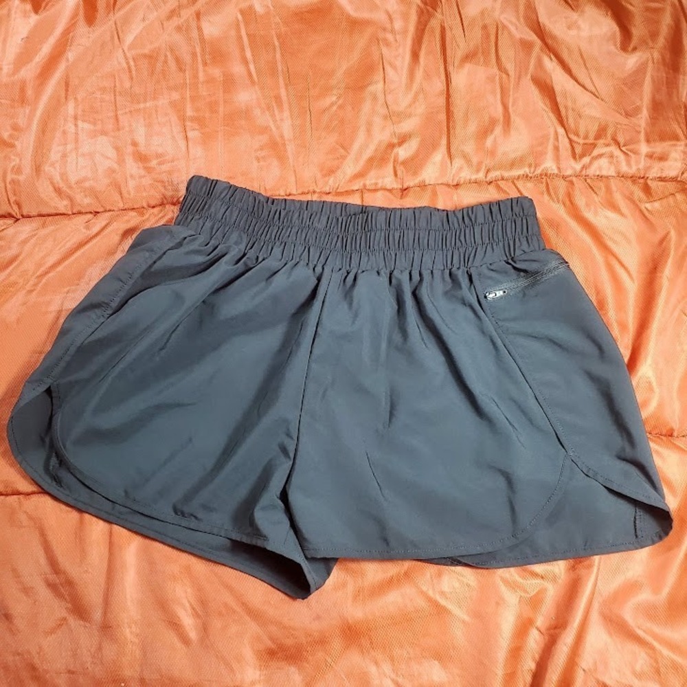 NWT Blooming Jelly Womens Size Large High Waisted Running Shorts Athletic Black - Picture 2 of 10